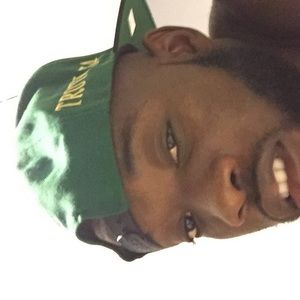 Meet your Posher, Guy